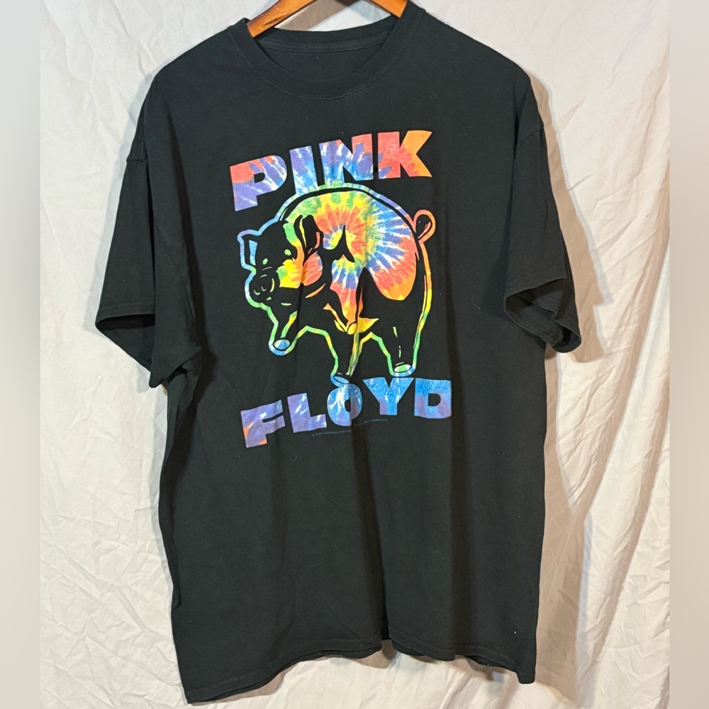 Liquid Blue Black T-Shirt with Pink Floyd Logo